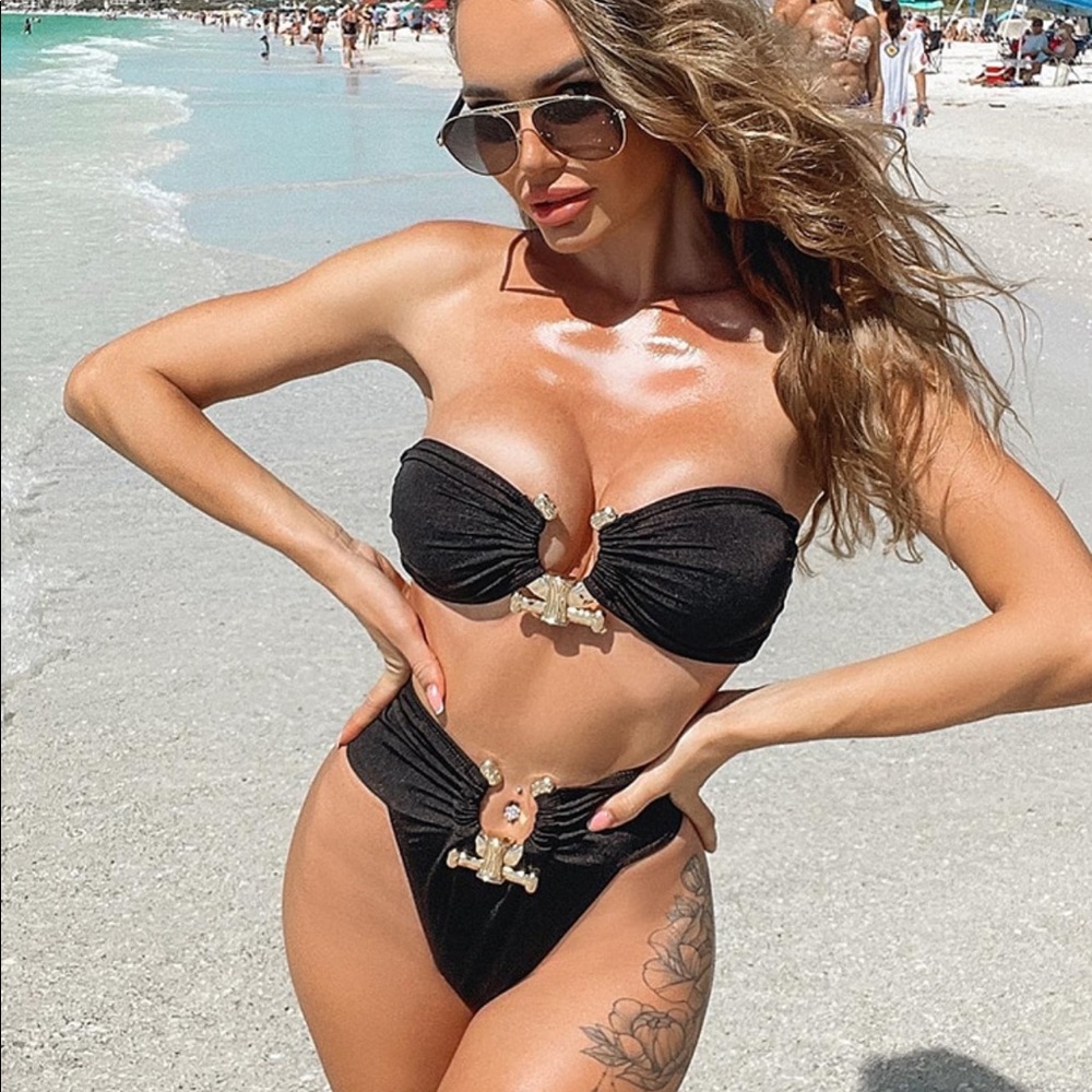 Bikini bottom (top NOT included)